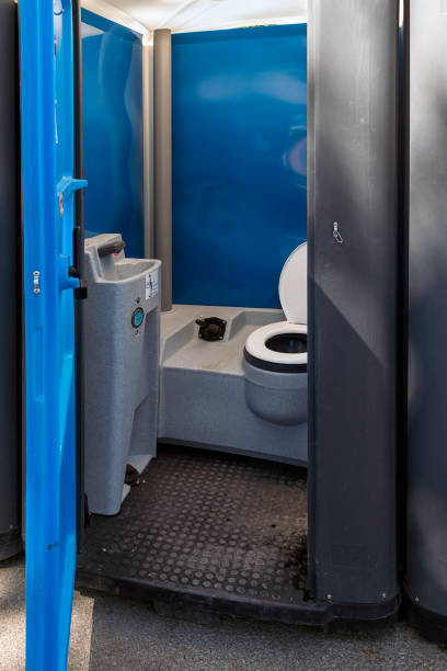 Best Best portable toilet rental  in Palmyra, WI